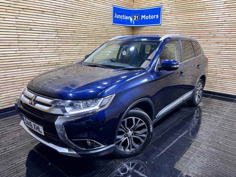 MITSUBISHI OUTLANDER