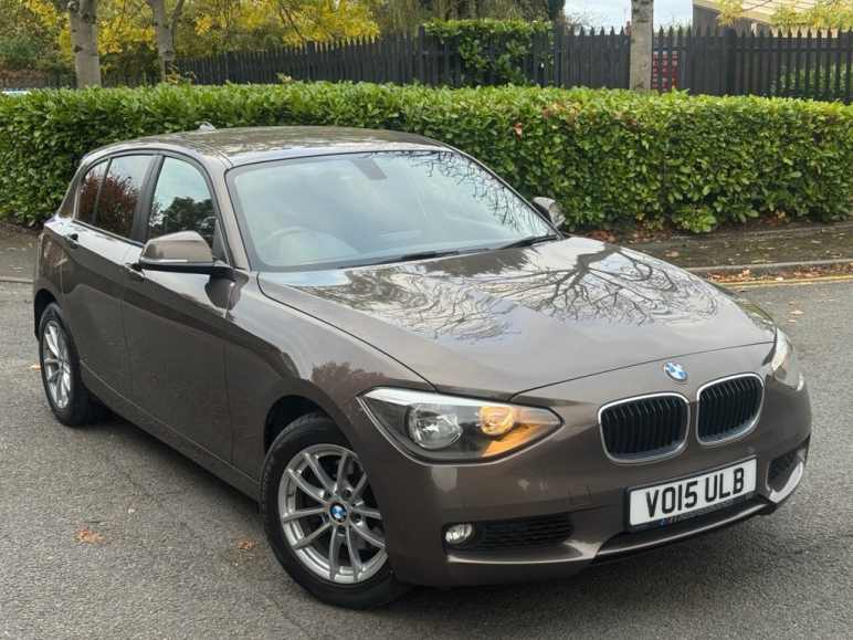 BMW 1 SERIES