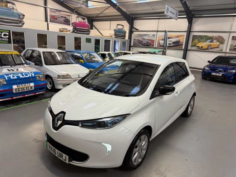RENAULT ZOE