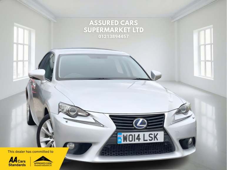 LEXUS IS