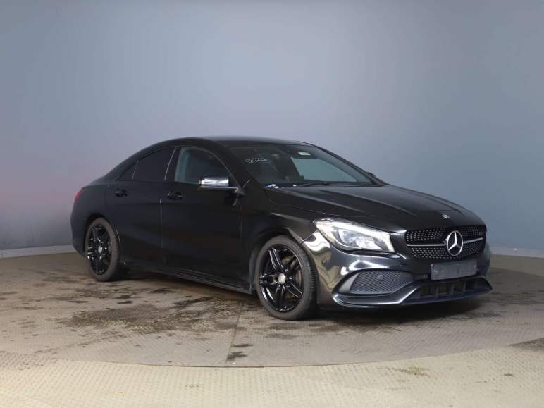 MERCEDES-BENZ CLA
