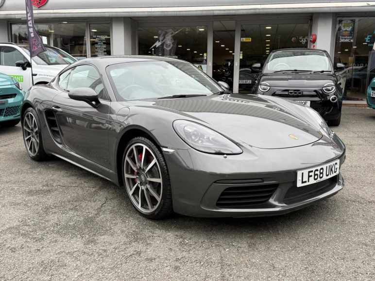 PORSCHE CAYMAN