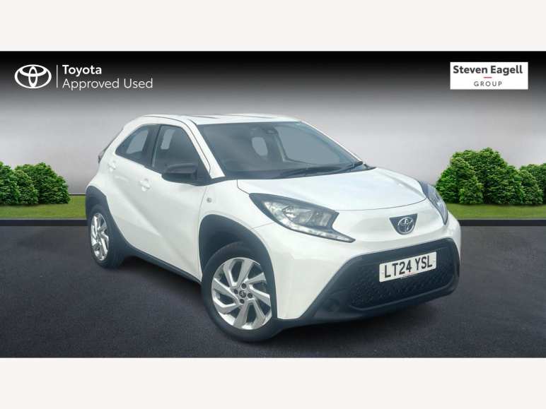 TOYOTA AYGO X