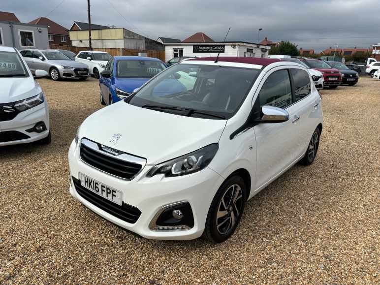 PEUGEOT 108