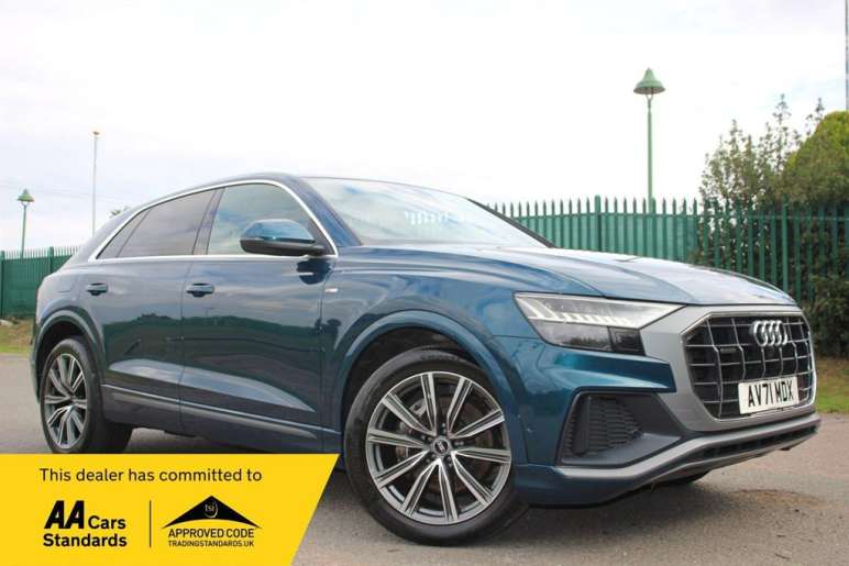 Audi Q8