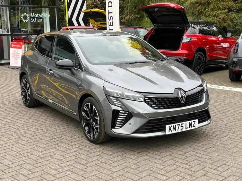 RENAULT CLIO