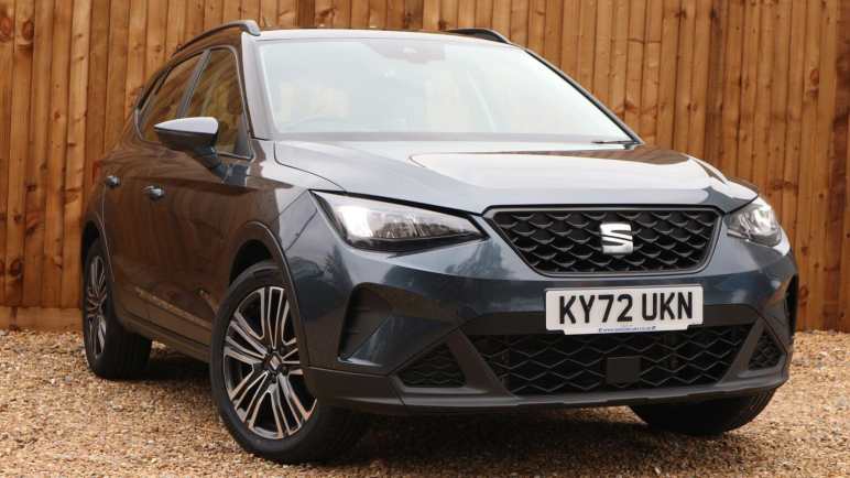 Seat Arona