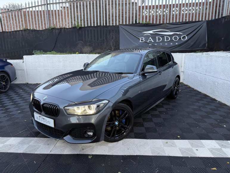 BMW 1 SERIES