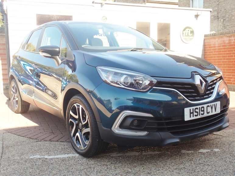 RENAULT CAPTUR