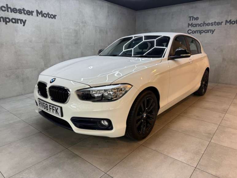 BMW 1 SERIES