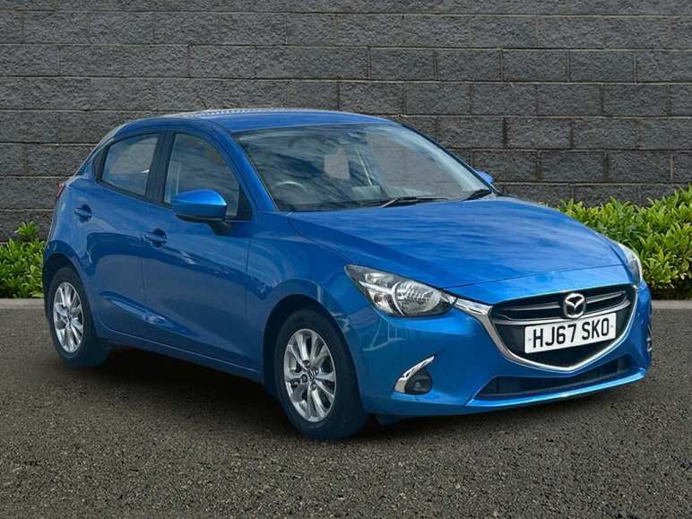 MAZDA 2