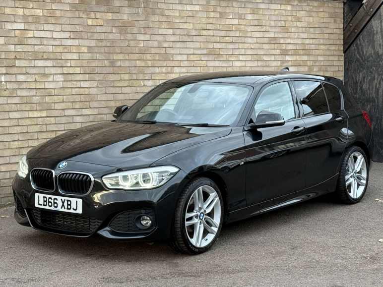 BMW 1 SERIES