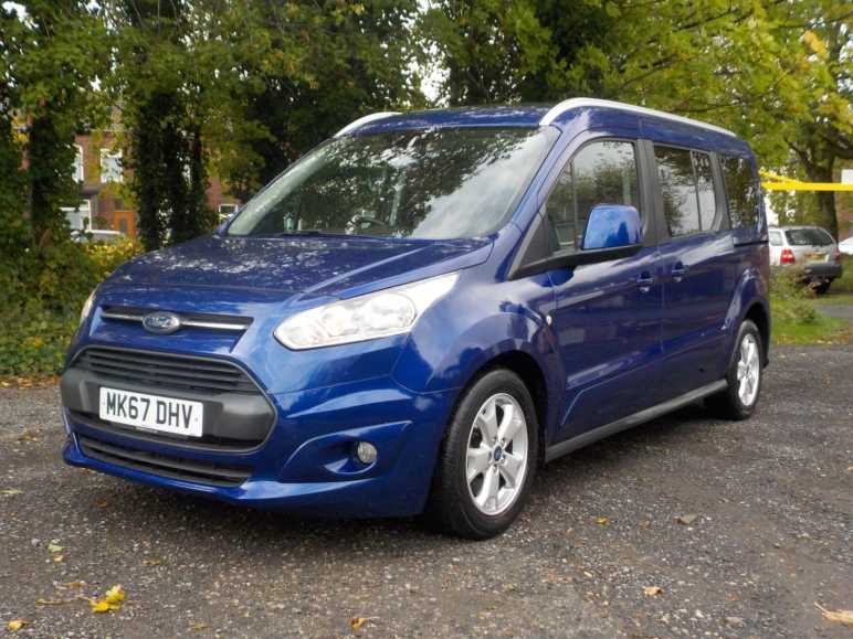 FORD GRAND TOURNEO CONNECT