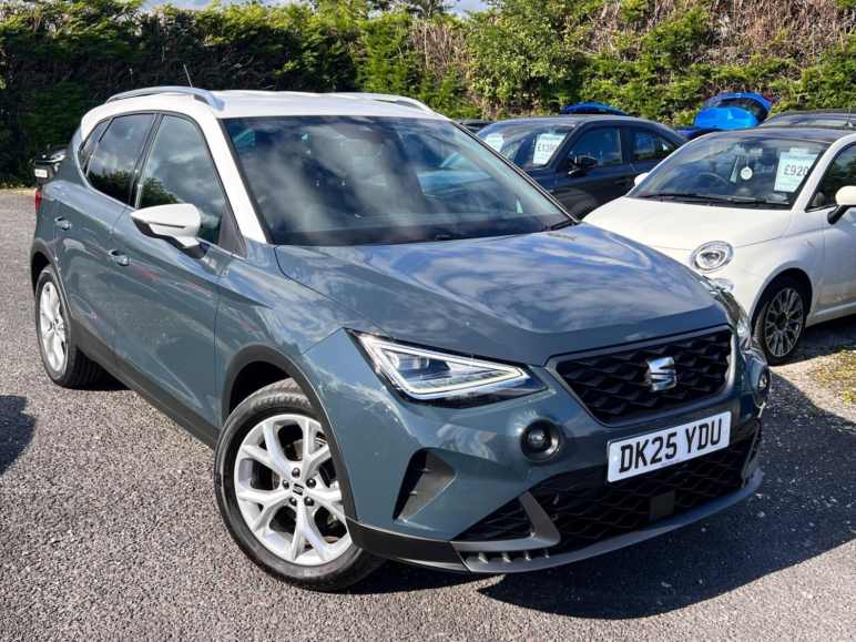 SEAT ARONA