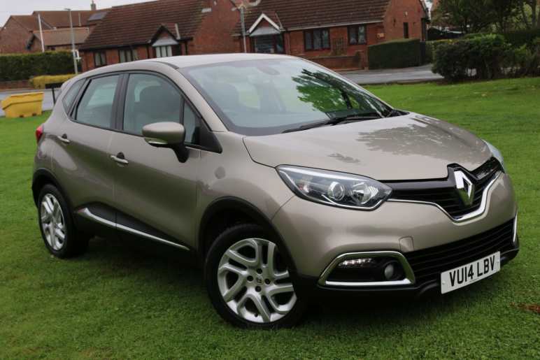 RENAULT CAPTUR
