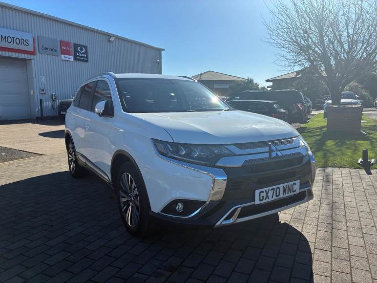MITSUBISHI OUTLANDER