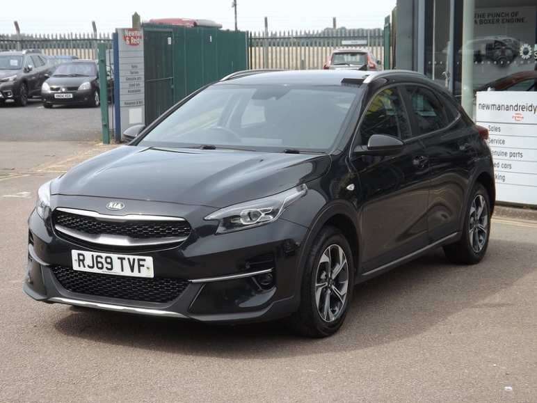 KIA XCEED