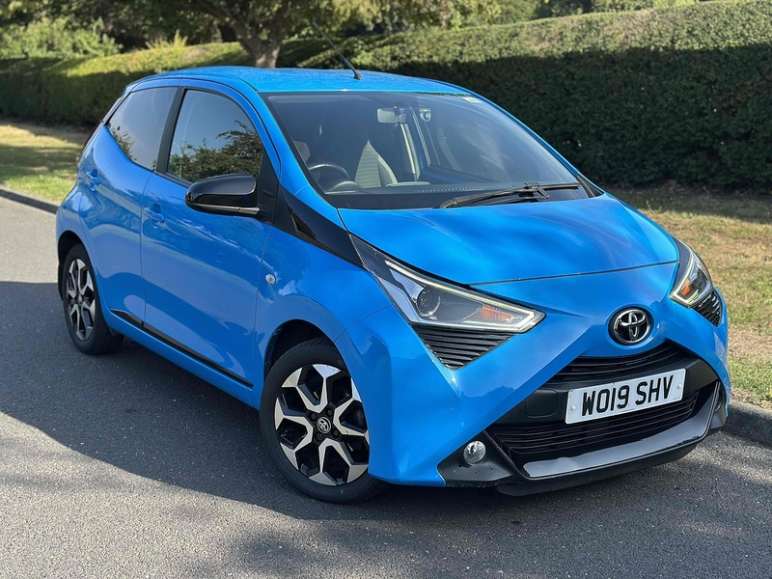 TOYOTA AYGO