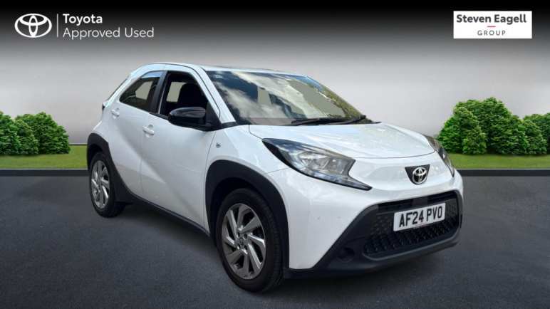 TOYOTA AYGO X
