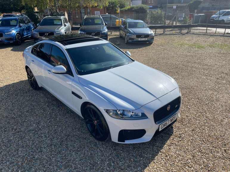 JAGUAR XF