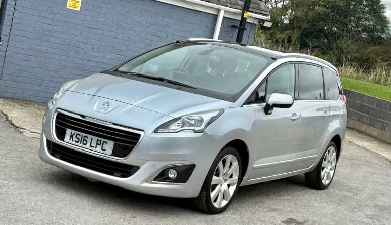 Peugeot 5008