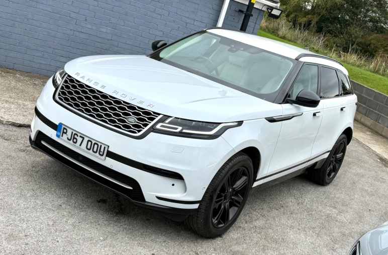 LAND ROVER RANGE ROVER VELAR