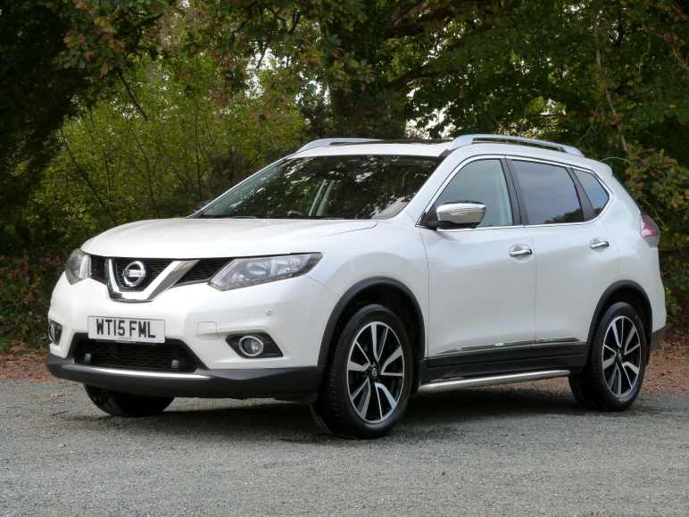 Nissan X-TRAIL