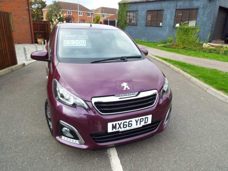 PEUGEOT 108
