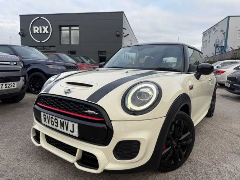 Mini Hatchback