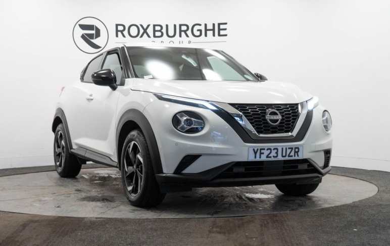 NISSAN JUKE