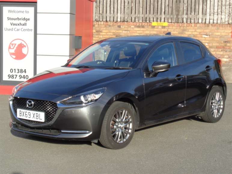 MAZDA 2