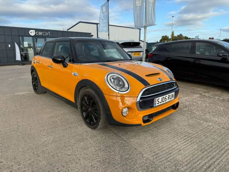 Mini Hatchback