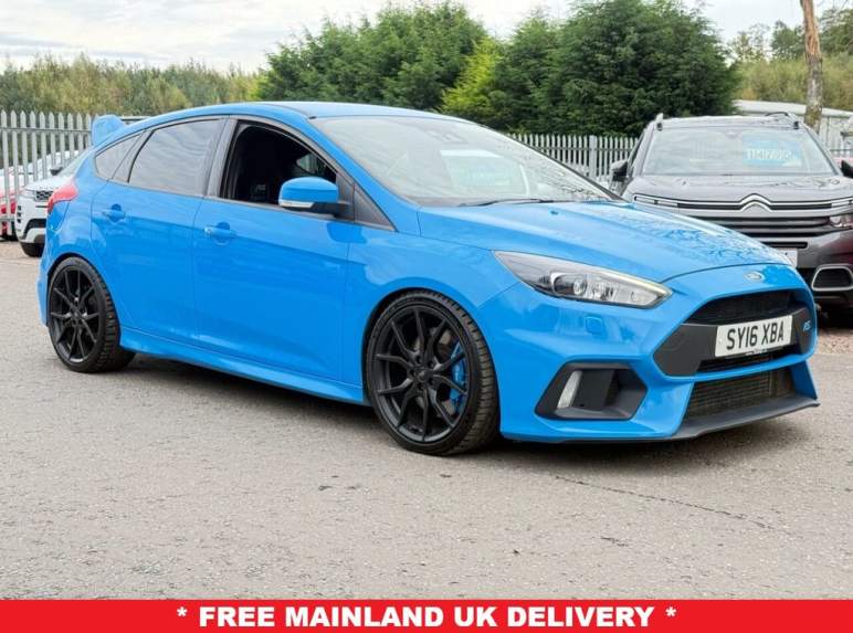 FORD FOCUS RS