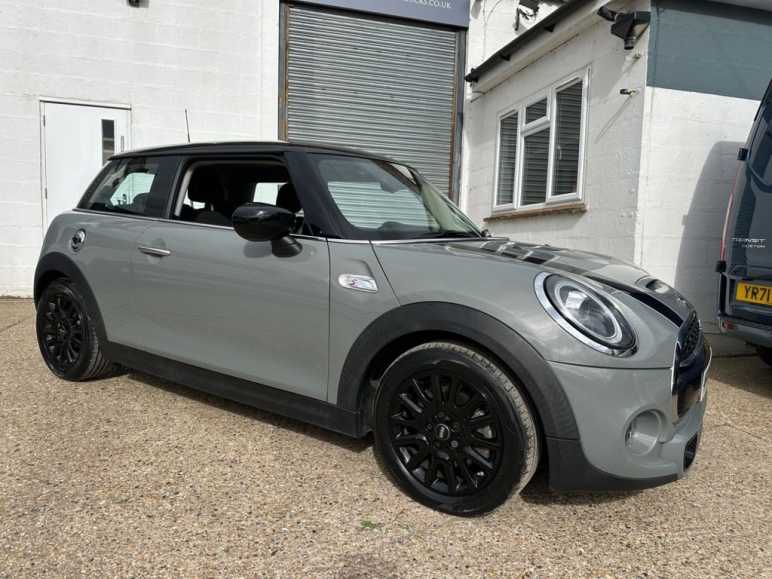 Mini Hatchback
