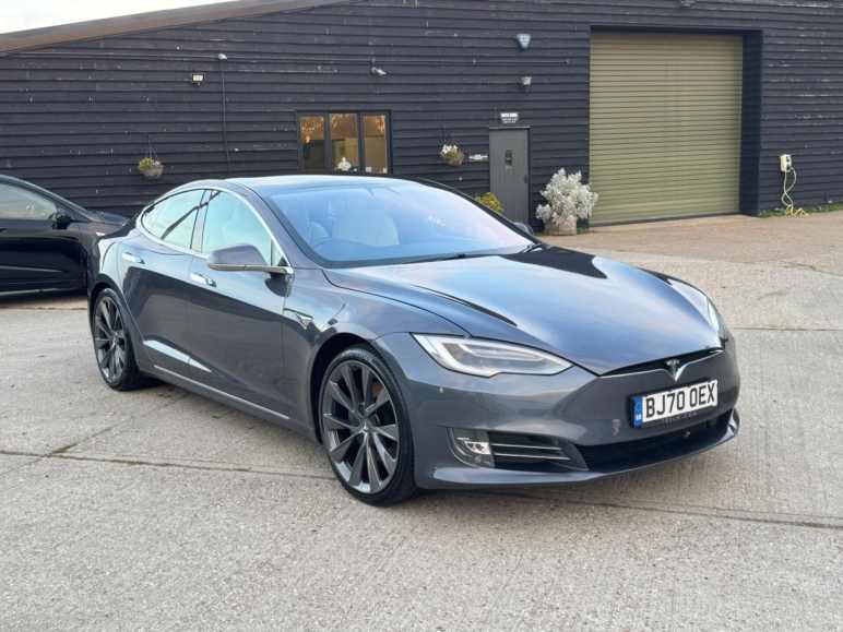 TESLA MODEL S