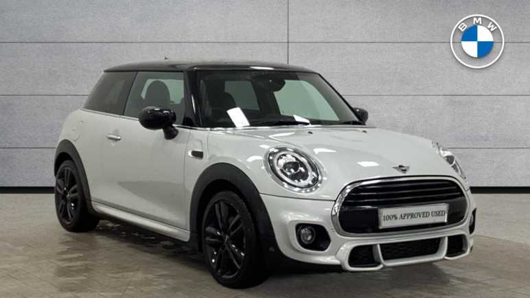 MINI HATCHBACK