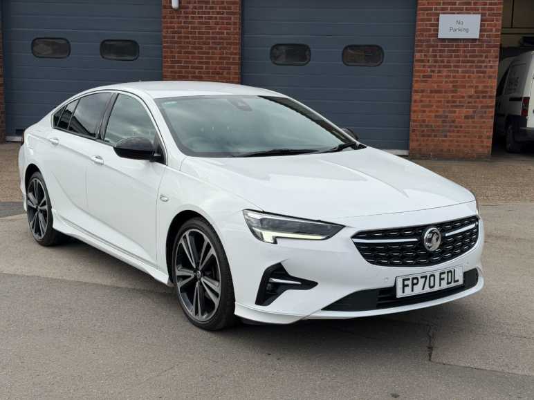 VAUXHALL INSIGNIA