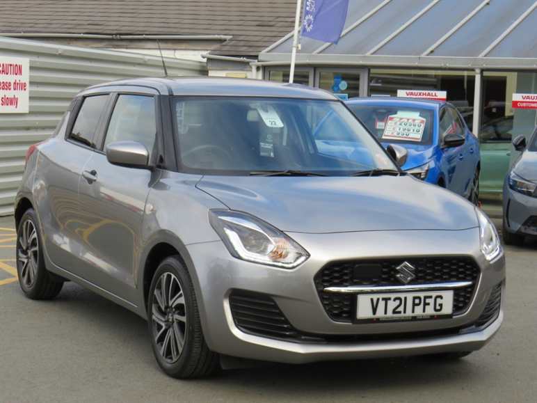 SUZUKI SWIFT