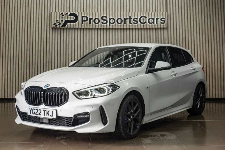 BMW 1 SERIES