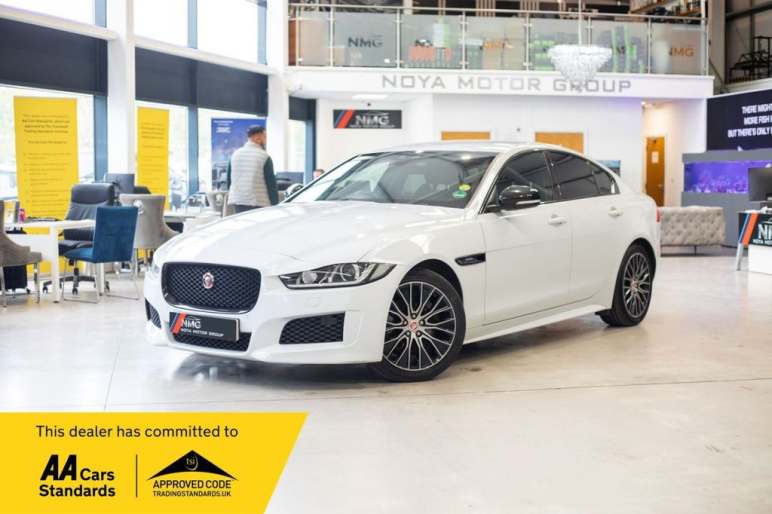 JAGUAR XE