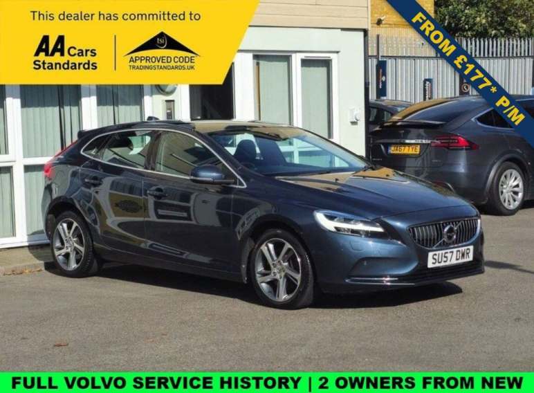 Volvo V40