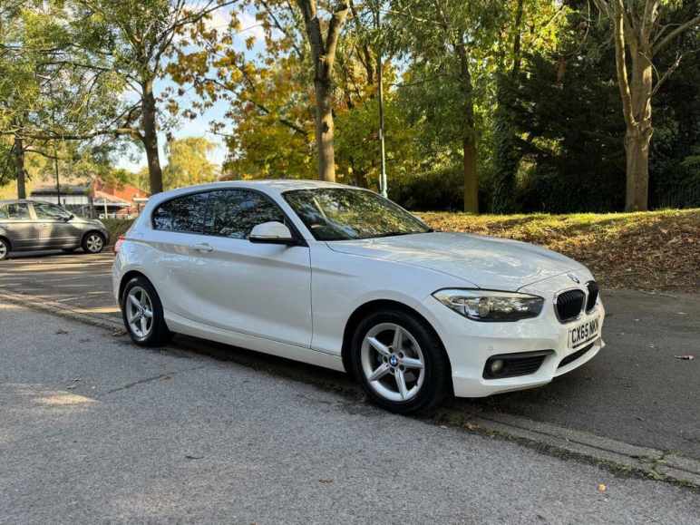 BMW 1 SERIES