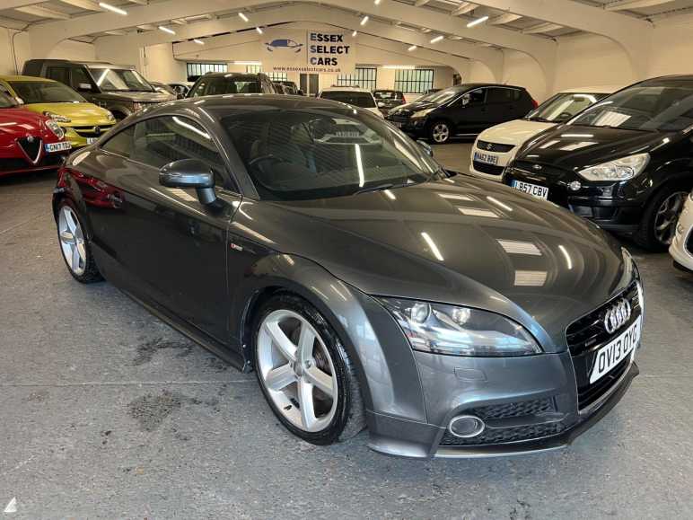 AUDI TT