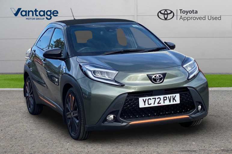 TOYOTA AYGO X
