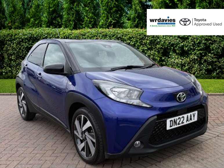 TOYOTA AYGO X