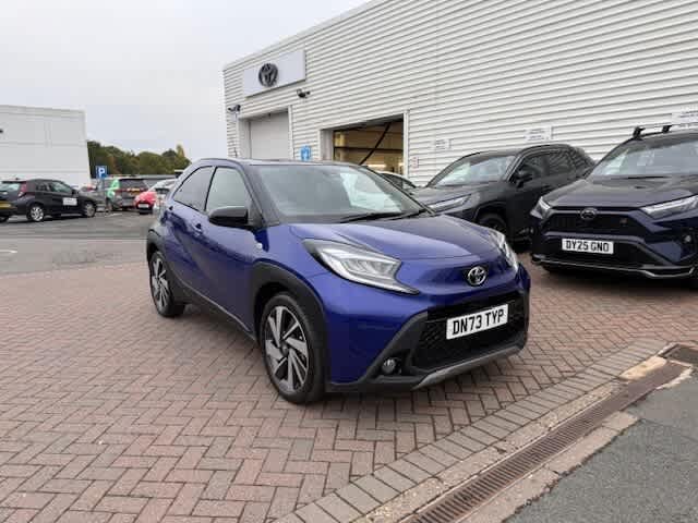 TOYOTA AYGO X