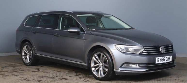VOLKSWAGEN PASSAT
