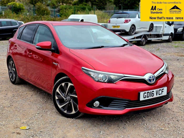 TOYOTA AURIS