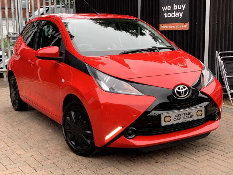 TOYOTA AYGO
