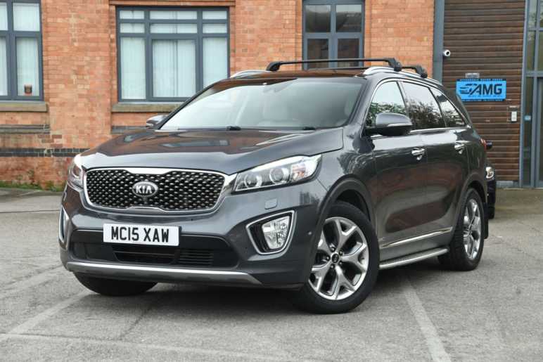KIA SORENTO